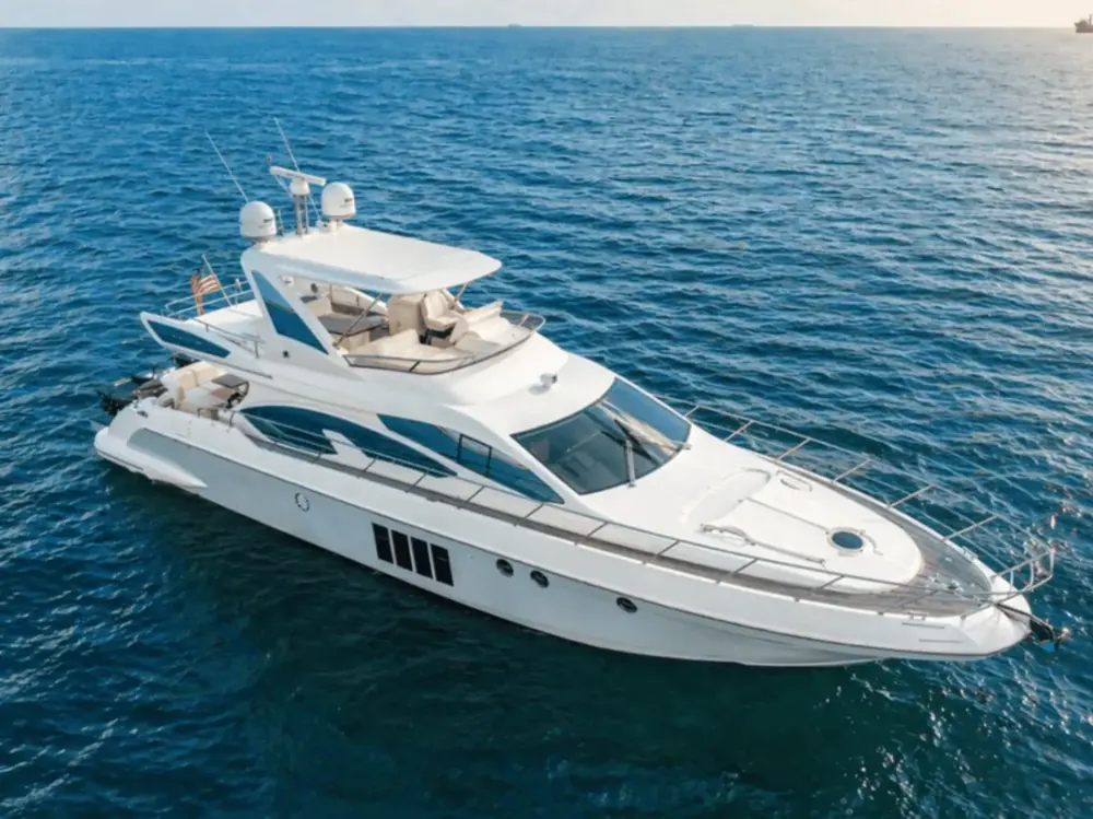 Azimut 66ft
