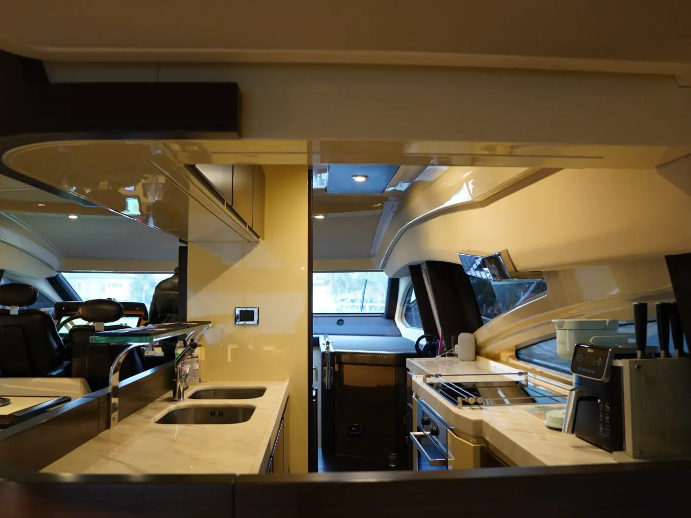 Azimut 70 FT - Photo 11