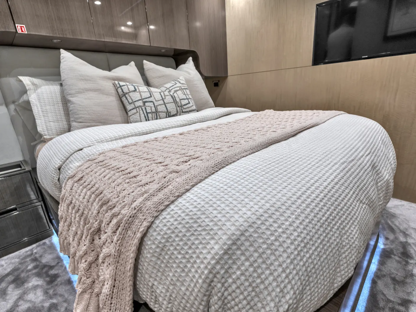 Azimut 88 FT - Photo 16