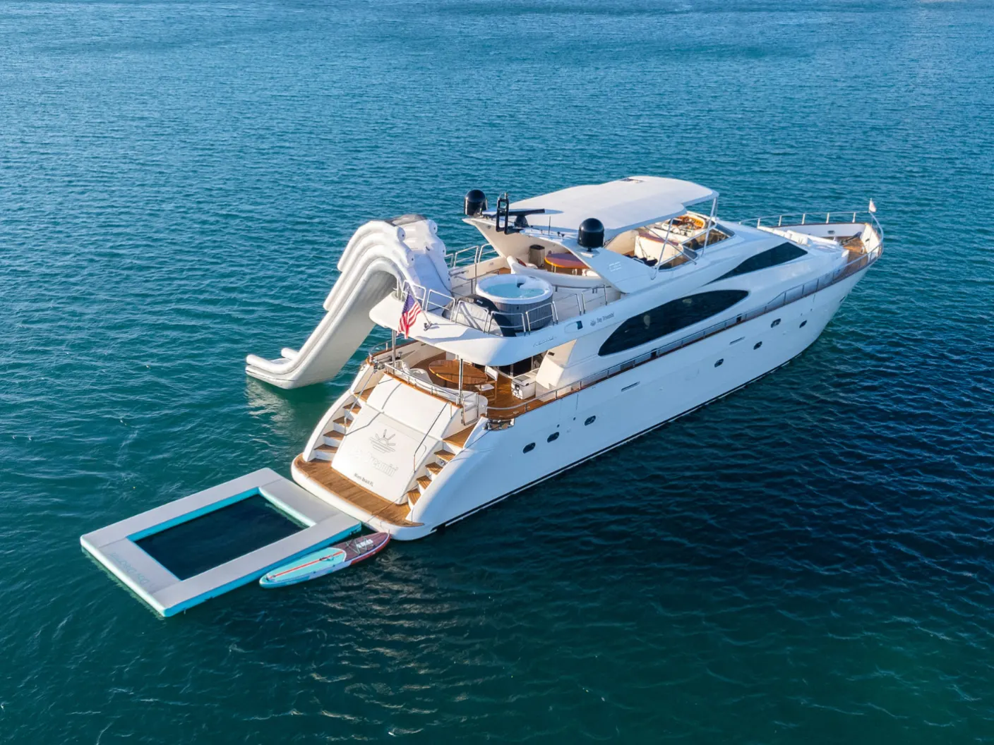 Azimut 90ft Yacht Charter Miami