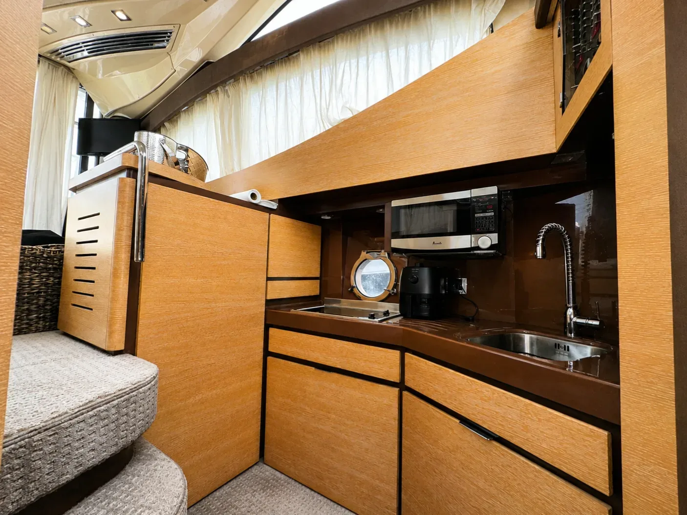 Azimut Fly 45 FT - Photo 10