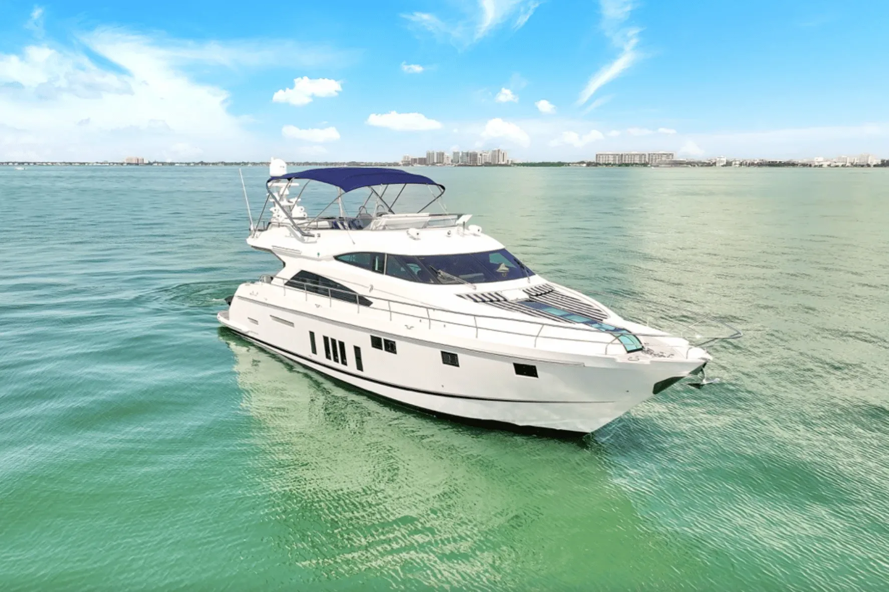 Fairline Squadron 70ft