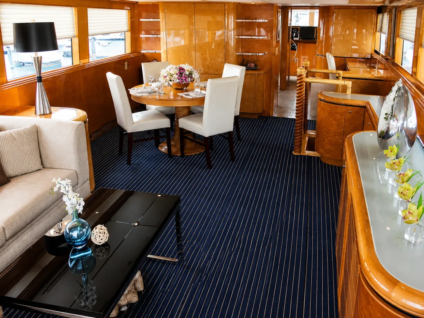 Hatteras 80 FT - Photo 10