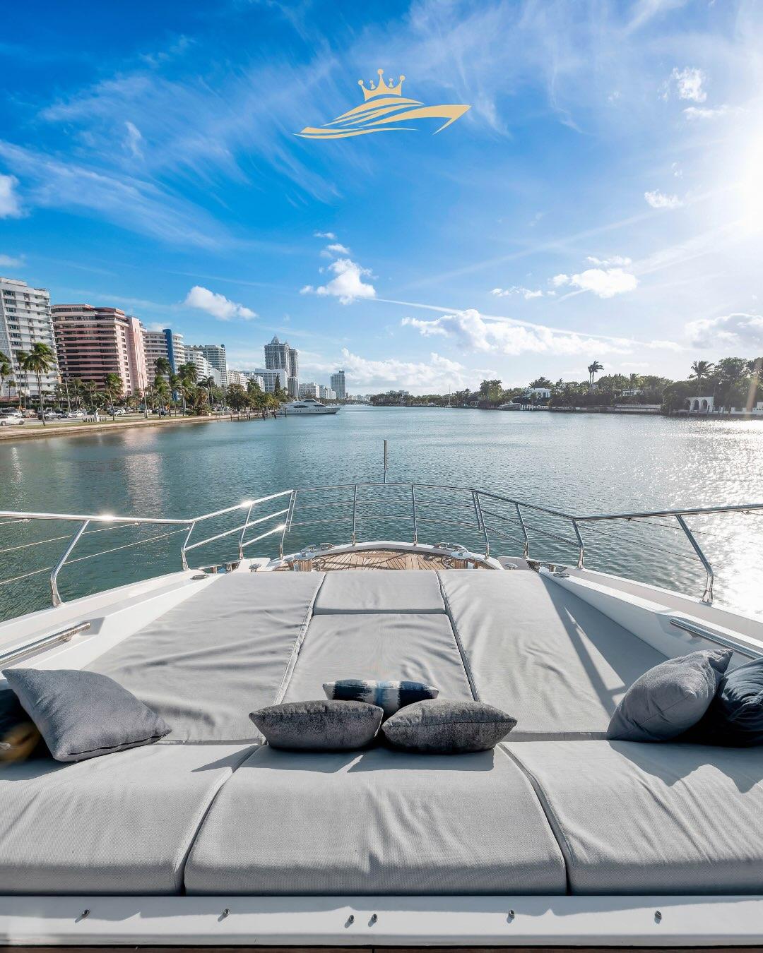 Crown Yachts on Instagram