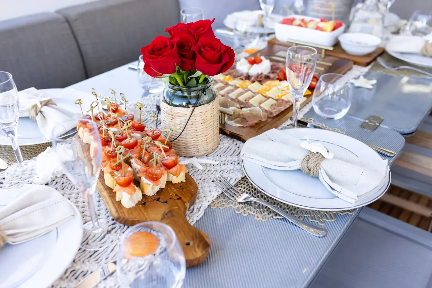 Lake Boca Raton boat rental raft-up party private yacht anchorage