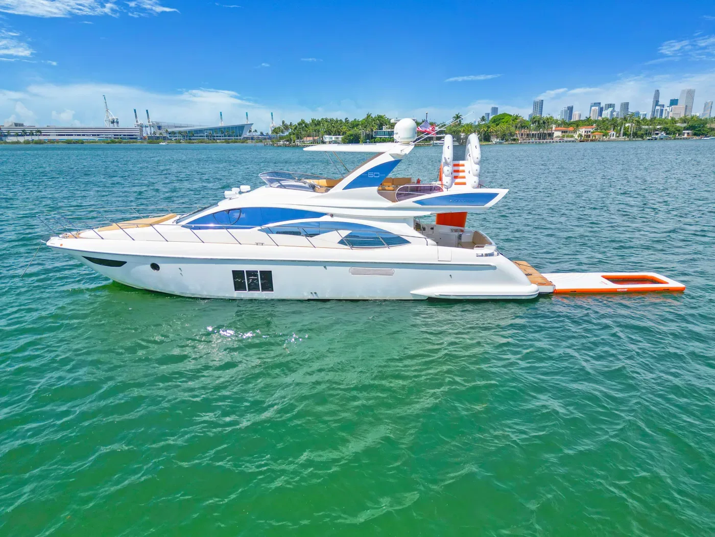 Аренда яхты в North Miami Haulover Sandbar Атлантика Intracoastal маршрут к Star Island