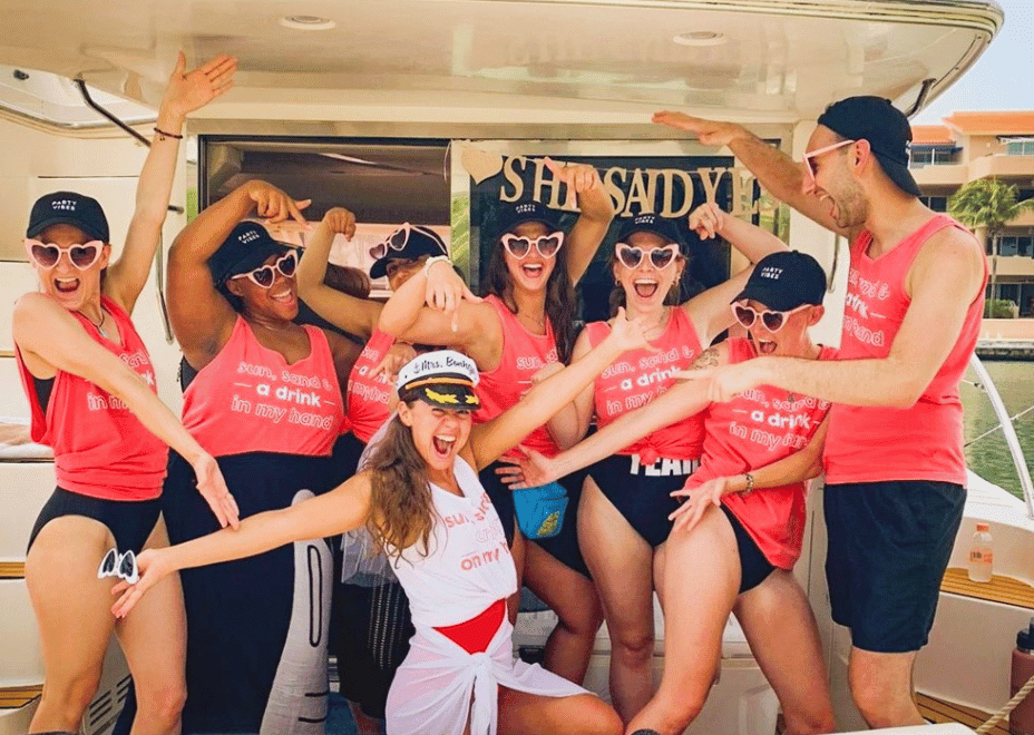 Bachelorette party on a yacht in Miami