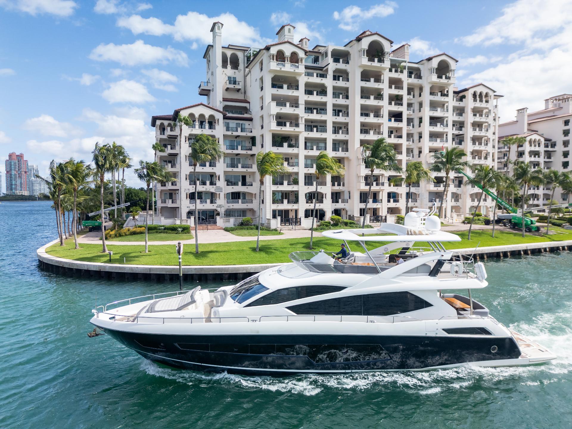 Sunseeker 80ft