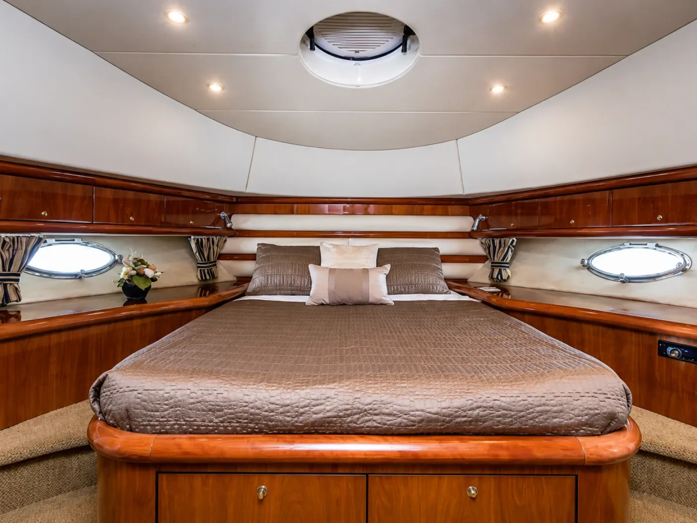 Sunseeker Giuli 74 FT - Photo 16