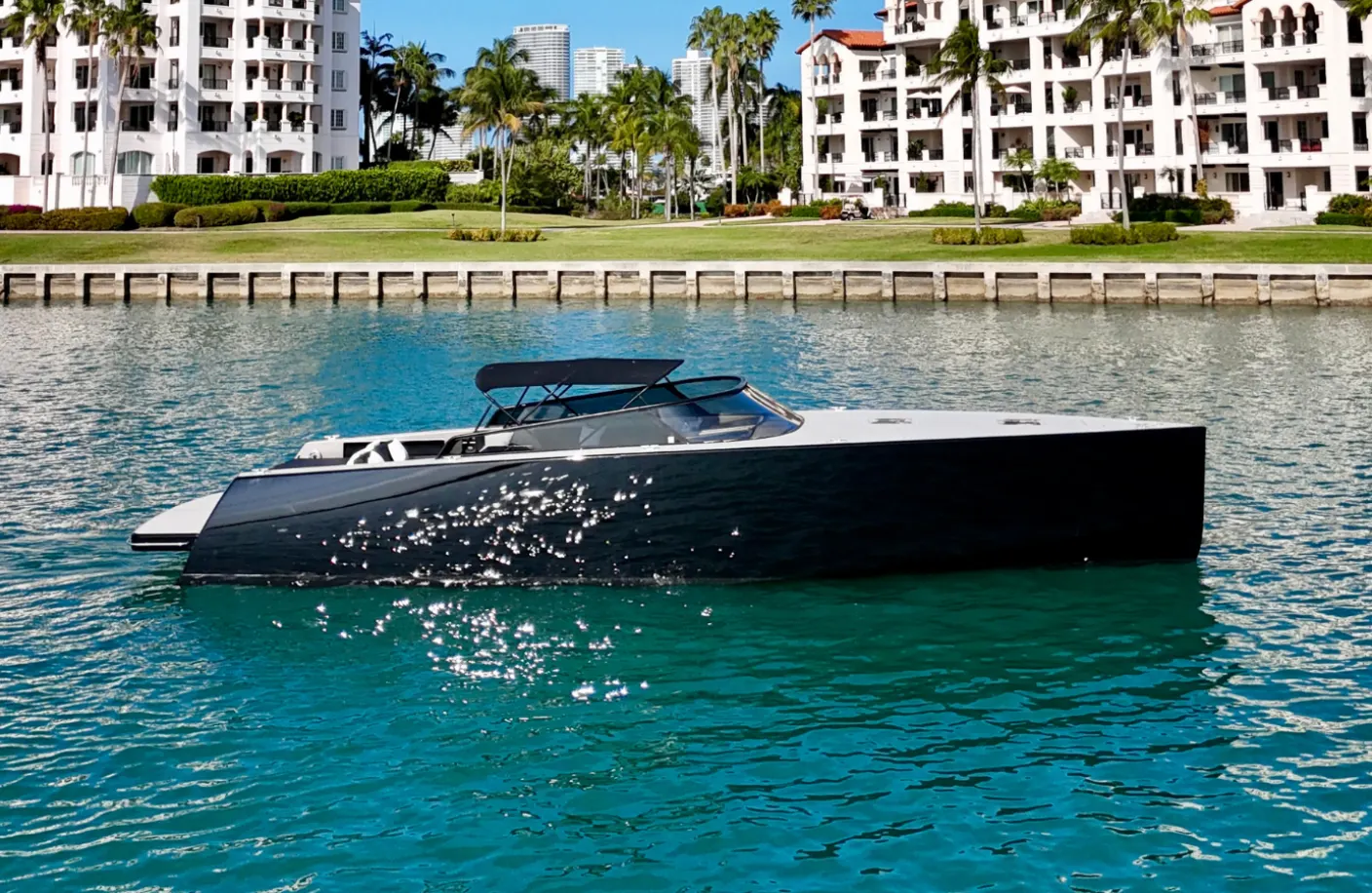VanDutch 55 FT - Photo 2